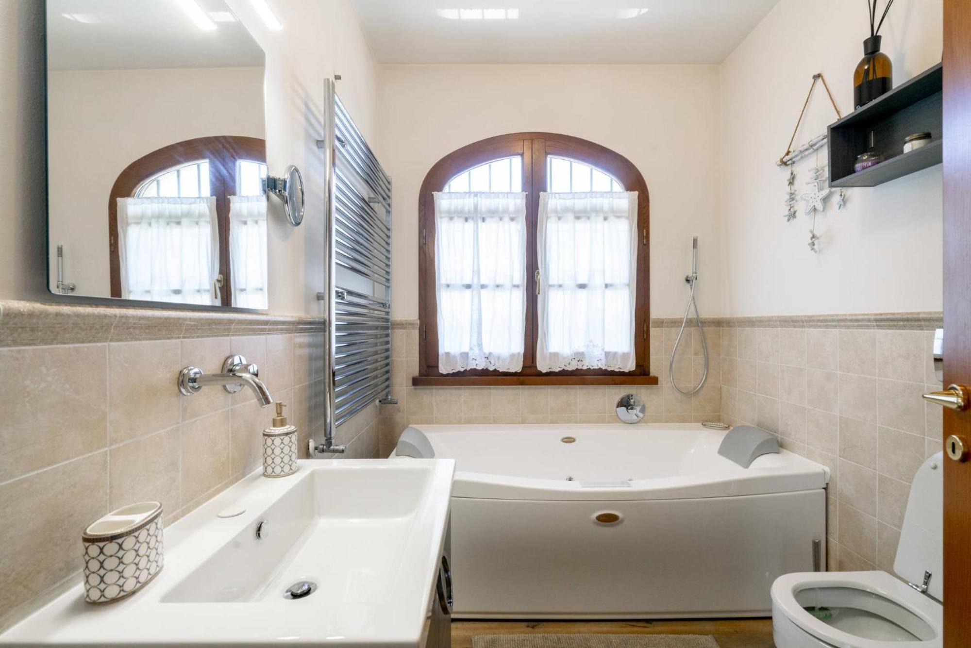 Villa Lorenzo Querceta Dış mekan fotoğraf